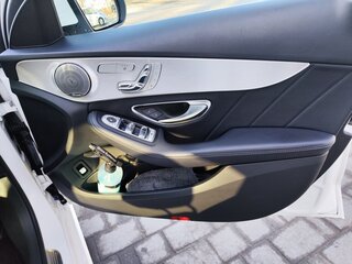 2017 Mercedes-Benz C-Класс 180 9G-TRONIC IV (W205), белый, 2098000 рублей, вид 3