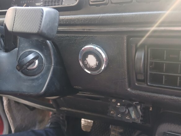 1988 Volkswagen Golf II, красный, 300000 рублей - вид 11