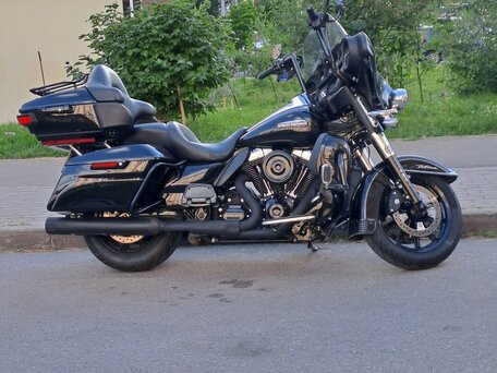 2016 Harley-Davidson Electra Glide, чёрный, 1250000 рублей, вид 2