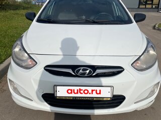 2014 Hyundai Solaris I, белый, 820000 рублей, вид 1