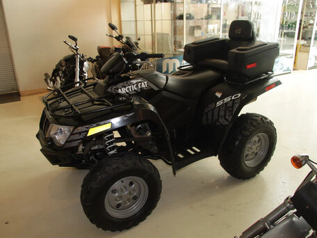 2014 Arctic Cat 550 Series, чёрный, 745900 рублей, вид 1