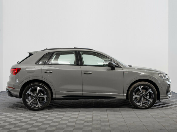 2026 Audi Q3 35 TFSI II (F3), серый - вид 3