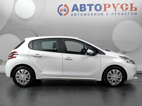 2013 Peugeot 208 I, белый, 619000 рублей, вид 5