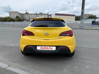 2013 Opel Astra GTC J Рестайлинг, жёлтый, 590000 рублей, вид 3