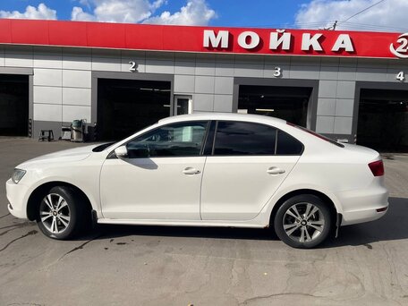 2014 Volkswagen Jetta VI, белый, 950000 рублей, вид 5