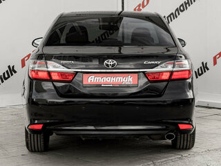 2016 Toyota Camry VII (XV50) Рестайлинг, чёрный, 1995000 рублей, вид 5