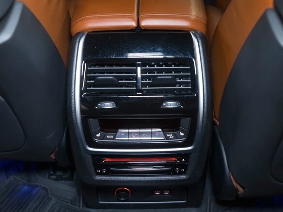 2020 BMW X7 M50d I (G07), чёрный - вид 11