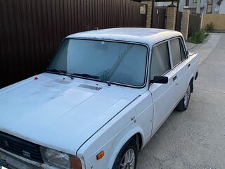 2008 Lada (ВАЗ) 2105, белый, 130000 рублей, вид 1