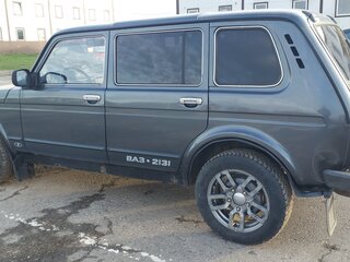2014 Lada (ВАЗ) 2131 (4x4) 213105 I, серебристый, 500000 рублей, вид 5