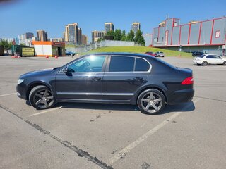2011 Skoda Superb DSG II, чёрный, 900000 рублей, вид 4