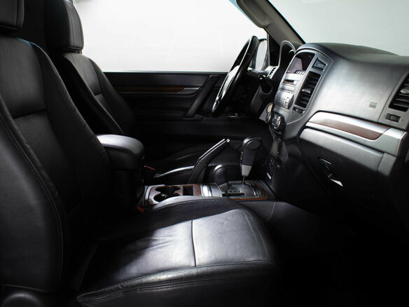 2008 Mitsubishi Pajero IV, бежевый, 1139000 рублей - вид 9