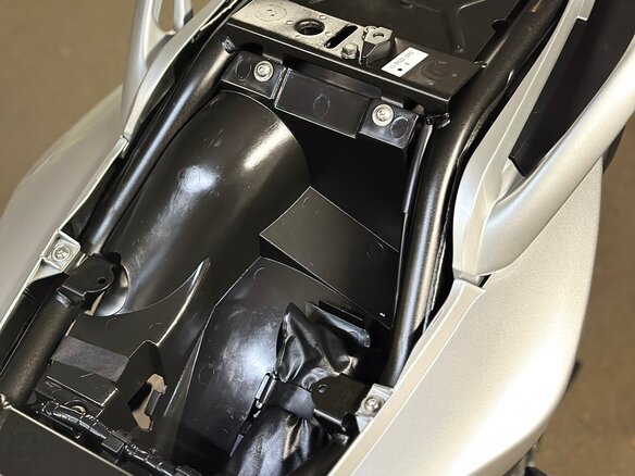 2008 Yamaha FZ6, серый, 600000 рублей - вид 12