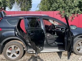 2015 Toyota RAV4 IV (XA40), чёрный, 1900000 рублей, вид 3