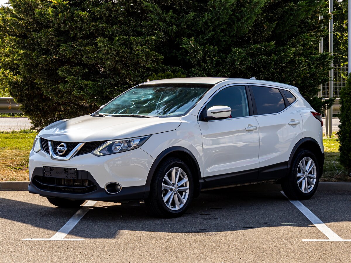 Открыть фотографии: Nissan Qashqai II