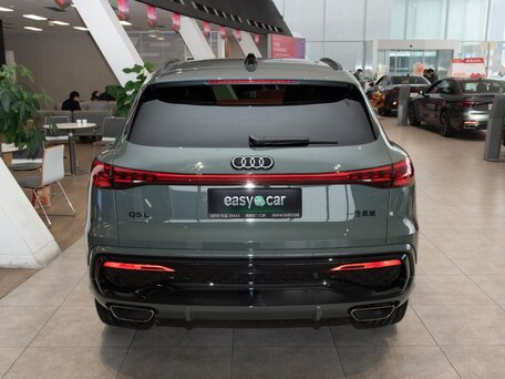 2026 Audi Q5 L III (GU), зелёный, 6536000 рублей, вид 5
