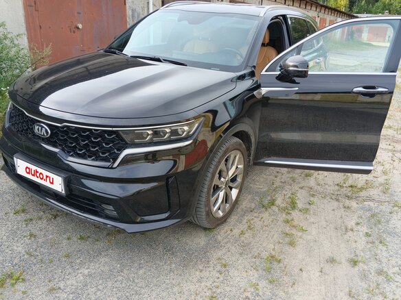 2021 Kia Sorento IV, чёрный, 3500000 рублей