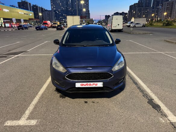 2015 Ford Focus III Рестайлинг, синий, 430000 рублей