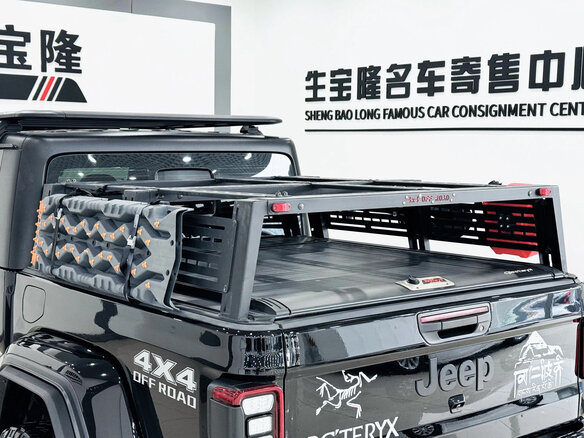 2023 Jeep Gladiator II (JT) Рестайлинг, чёрный, 6510000 рублей - вид 16