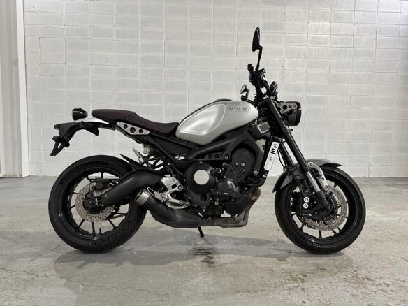 2017 Yamaha XSR900, серый - вид 6