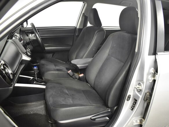 2018 Toyota Corolla Fielder XI (E160, E170) Рестайлинг 2, серый, 1309900 рублей - вид 9