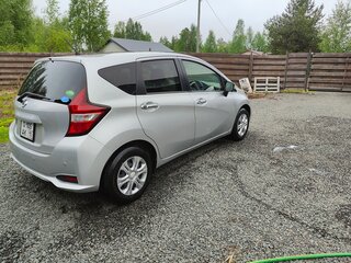 2020 Nissan Note II Рестайлинг, серебристый, 949000 рублей, вид 5