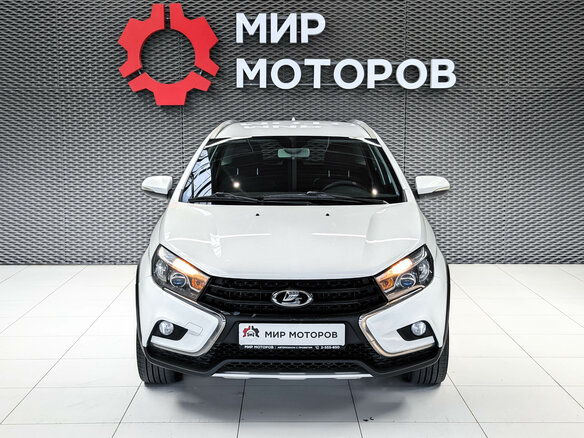 2018 Lada (ВАЗ) Vesta SW Cross I, белый, 999000 рублей - вид 1