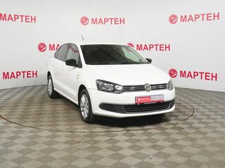 2013 Volkswagen Polo V, белый, 685000 рублей, вид 3