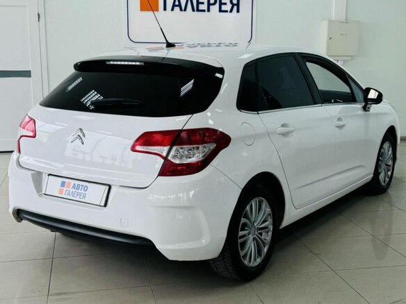 2011 Citroen C4 II, белый, 499999 рублей - вид 2