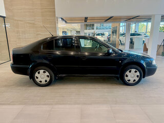 2009 Skoda Octavia I (A4) Рестайлинг, чёрный, 439990 рублей, вид 4