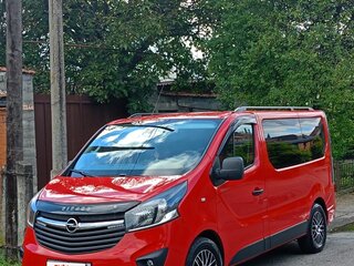 2014 Opel Vivaro B, красный, 1950000 рублей, вид 1