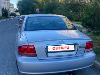 2010 Hyundai Sonata ТагАЗ IV (EF) Рестайлинг, серебристый, 950000 рублей, вид 3