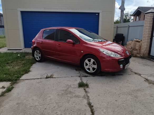 2007 Peugeot 307 I Рестайлинг, красный, 450000 рублей - вид 3