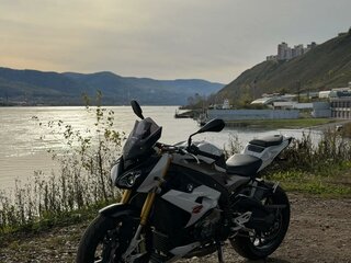2015 BMW S 1000 R, белый, 1100000 рублей, вид 3