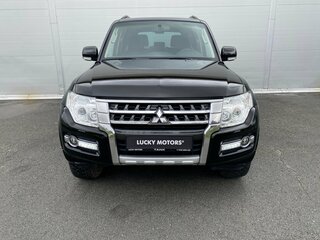 2015 Mitsubishi Pajero IV Рестайлинг 2, чёрный, 2424000 рублей, вид 3