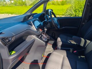 2019 Toyota Voxy III (R80) Рестайлинг, фиолетовый, 2650000 рублей, вид 5
