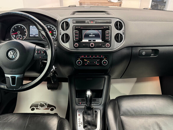 2011 Volkswagen Tiguan I Рестайлинг, белый - вид 9