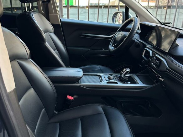 2022 Geely Okavango I, серебристый, 2100000 рублей - вид 5
