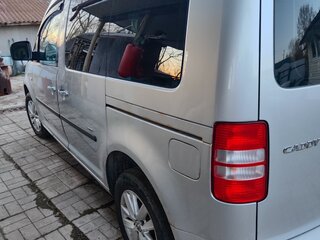 2013 Volkswagen Caddy III Рестайлинг, серебристый, 870000 рублей, вид 4