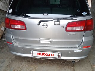 2001 Nissan Liberty, серебристый, 380000 рублей, вид 2