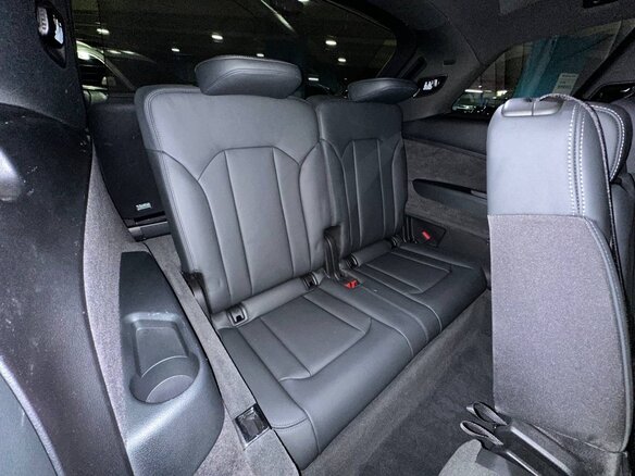 2022 Audi Q7 55 TFSI II (4M) Рестайлинг, белый, 11000000 рублей - вид 13
