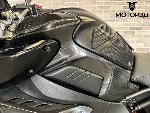 2017 Yamaha MT-10, чёрный, 1040000 рублей - вид 16