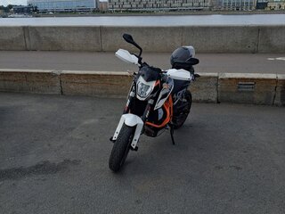 2012 KTM 690 Duke, белый, 450000 рублей, вид 2