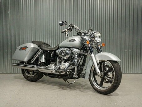 2012 Harley-Davidson Dyna Switchback, серебристый, 800000 рублей, вид 4