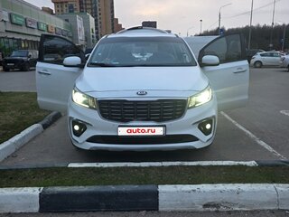 2018 Kia Carnival III, белый, 2860000 рублей, вид 1