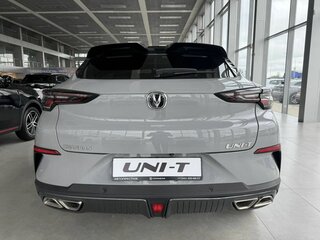 2025 Changan UNI-T I, серый, 3459900 рублей, вид 3