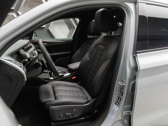 2025 BMW X4 20i II (G02) Рестайлинг, серый, 8600000 рублей - вид 23