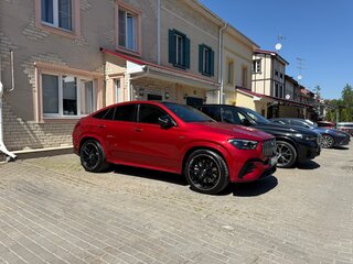 2024 Mercedes-Benz GLE Coupe AMG 53 AMG II (C167) Рестайлинг, красный, 15990000 рублей, вид 1