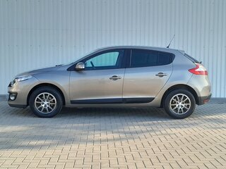 2013 Renault Megane III Рестайлинг, бежевый, 899000 рублей, вид 5