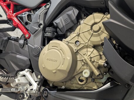 2023 Ducati Multistrada V4, красный, 2300000 рублей, вид 5