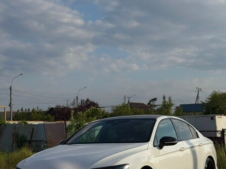 2018 Volkswagen Passat B8, белый, 2970000 рублей, вид 1